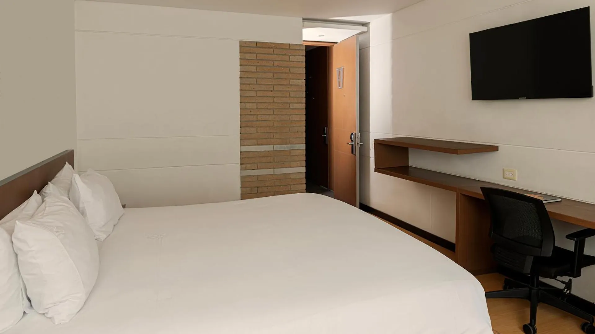 Hotel Viaggio Nueve Tres Bogota 4*,  Colombia