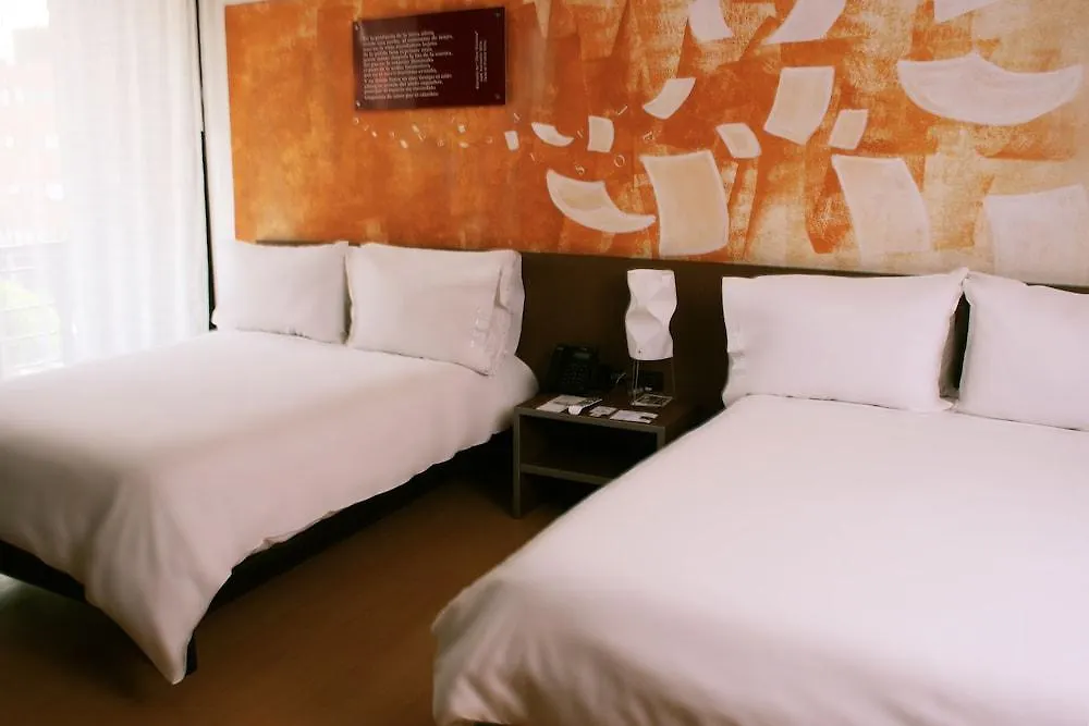 Hotel Viaggio Nueve Tres ボゴタ