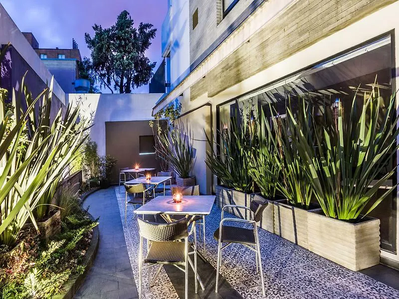 Hotel Viaggio Nueve Tres Bogota 4*,